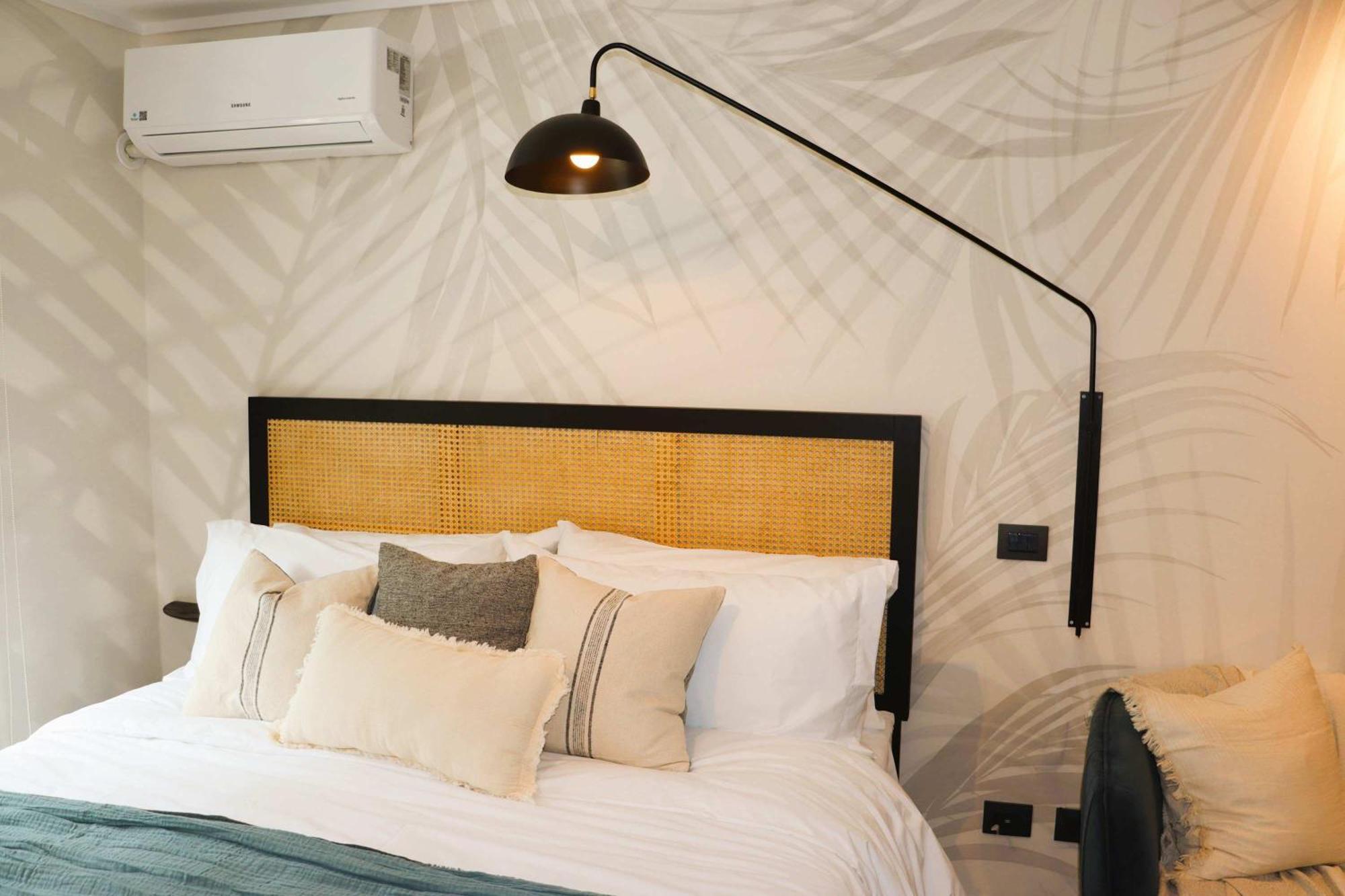 Hom I Inmejorable Y Luminoso Estudio En Condes Apartamento